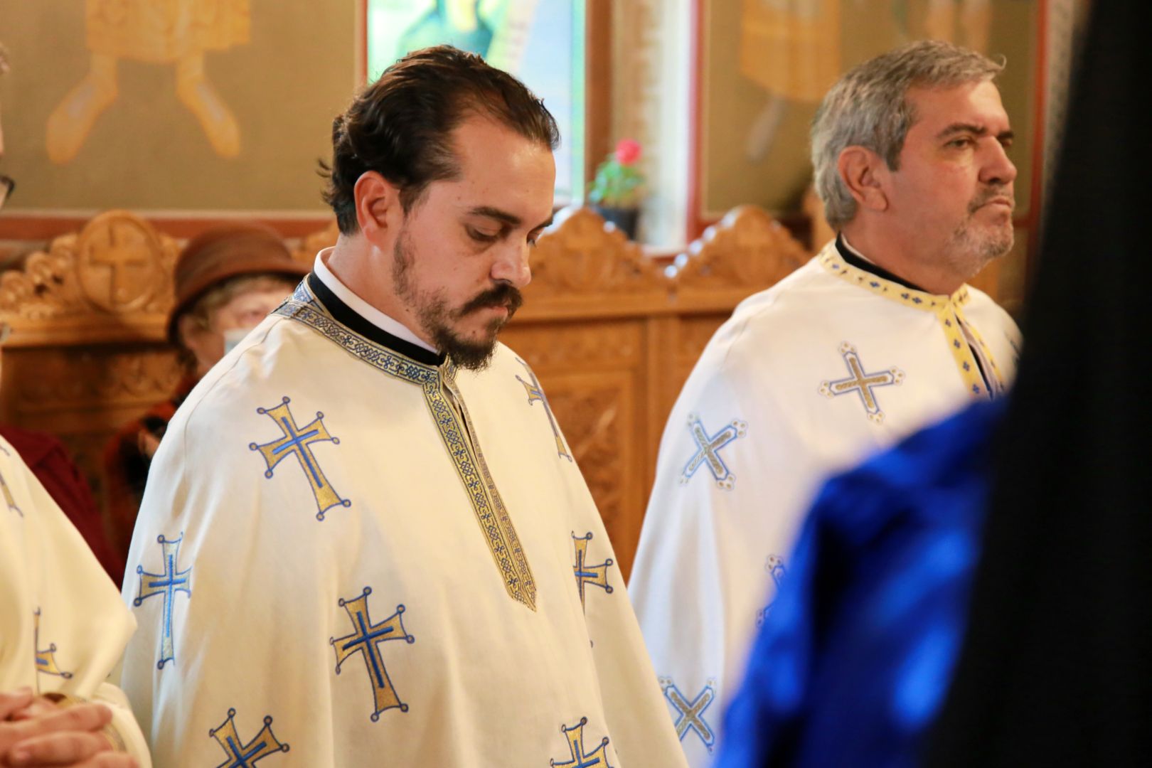 Ansamblul Parohiei Curături a fost binecuvântat de Părintele Mitropolit Teofan