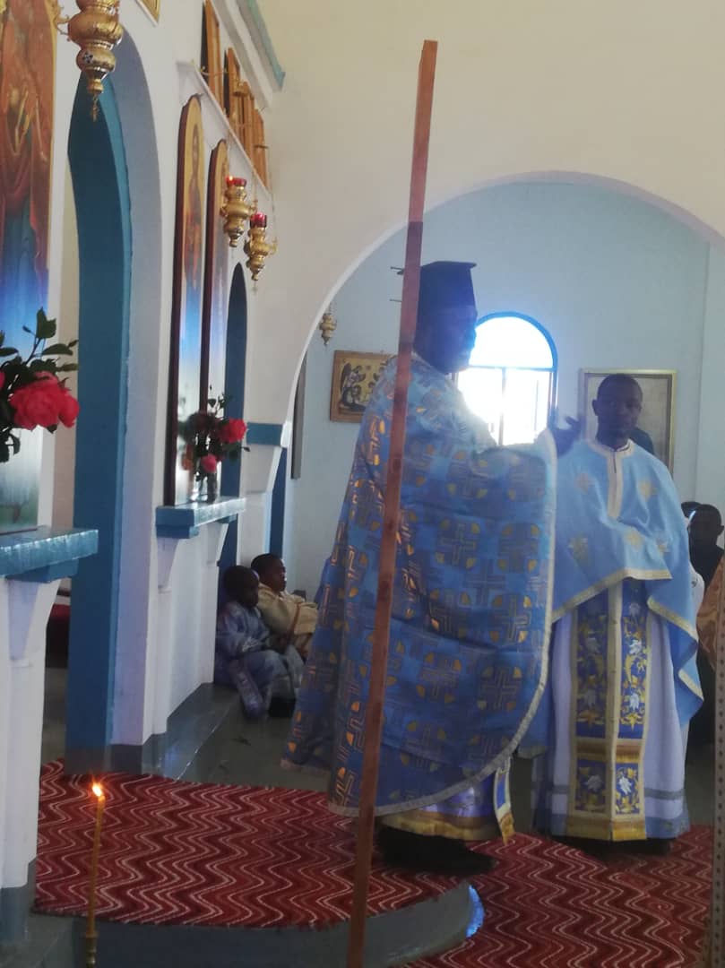 Kristo Amefufuka! (Hristos a înviat!)