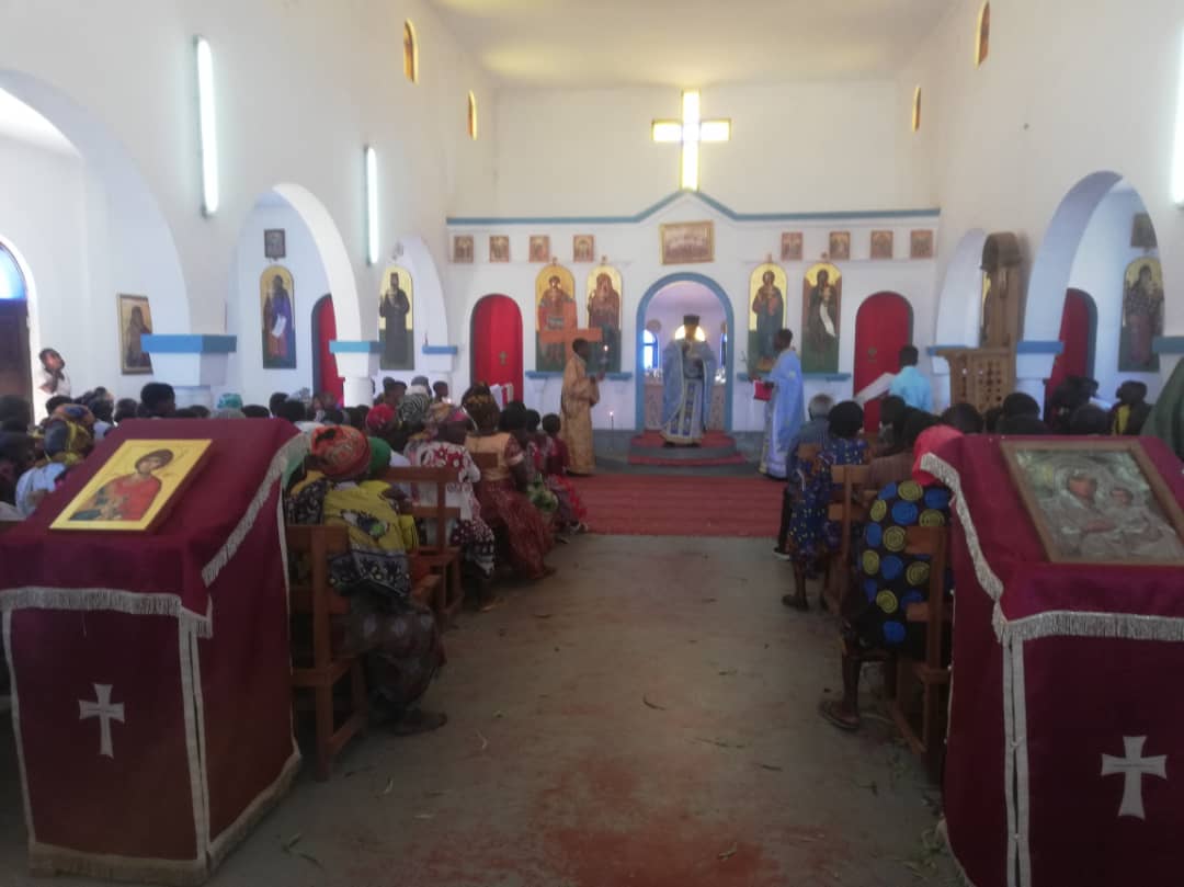 Kristo Amefufuka! (Hristos a înviat!)