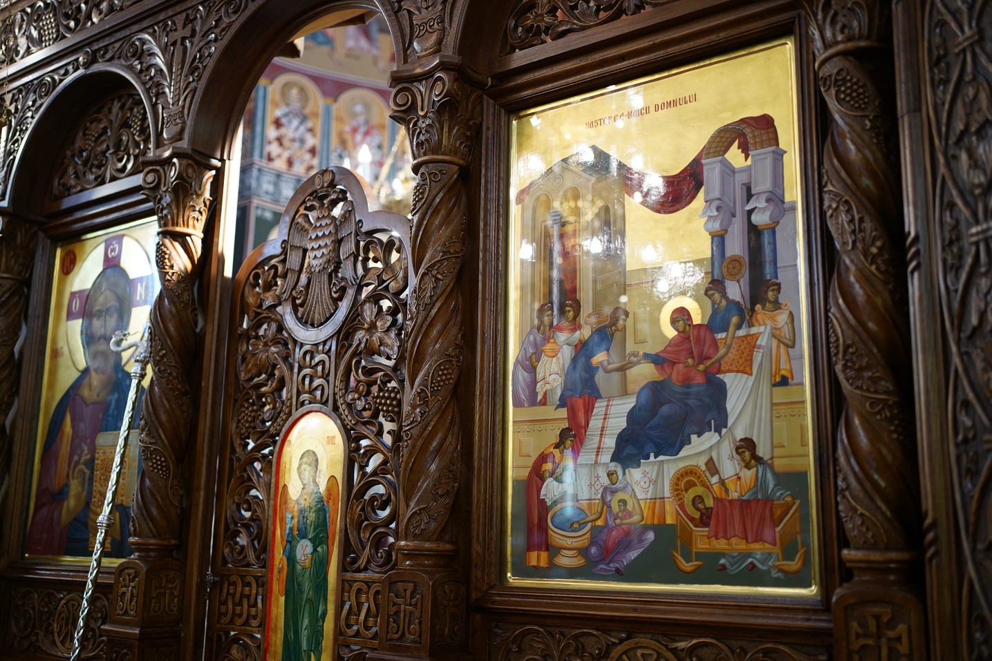 IPS Mitropolit Teofan, la Parohia Precista II din Piatra Neamț: „Creștinul adevărat este creștinul care nu deznădăjduiește”