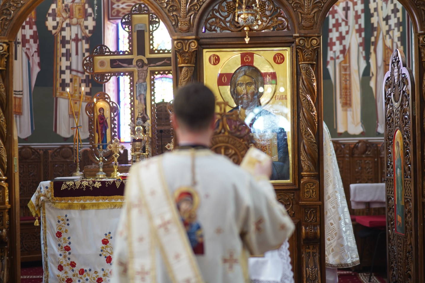 IPS Mitropolit Teofan, la Parohia Precista II din Piatra Neamț: „Creștinul adevărat este creștinul care nu deznădăjduiește”