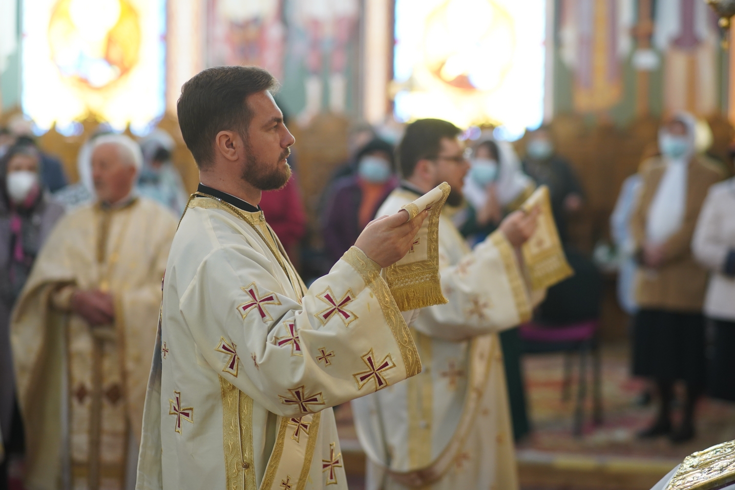 IPS Mitropolit Teofan, la Parohia Precista II din Piatra Neamț: „Creștinul adevărat este creștinul care nu deznădăjduiește”