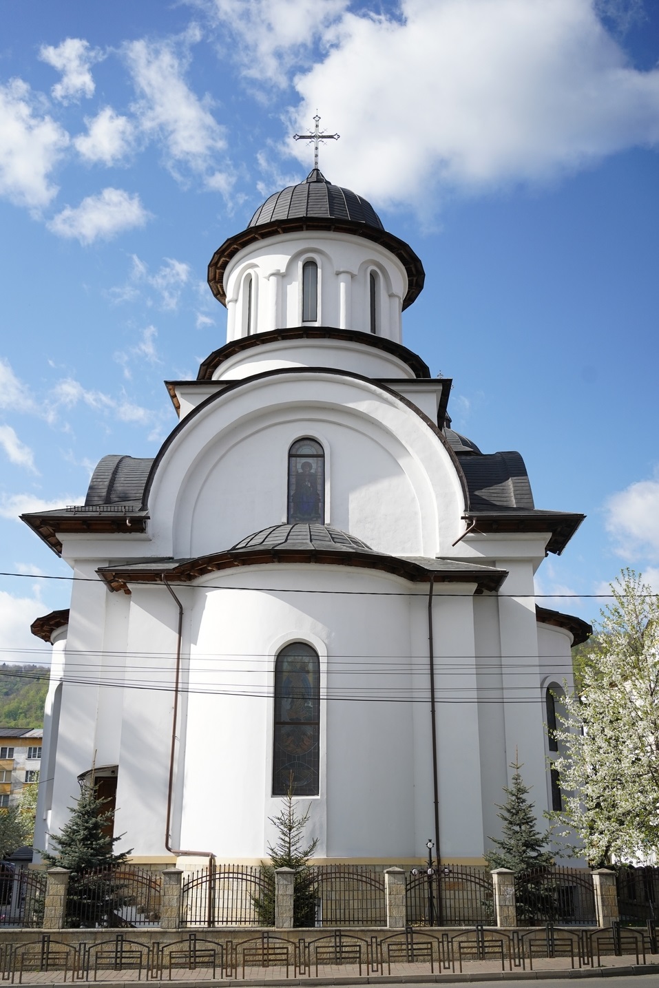 IPS Mitropolit Teofan, la Parohia Precista II din Piatra Neamț: „Creștinul adevărat este creștinul care nu deznădăjduiește”