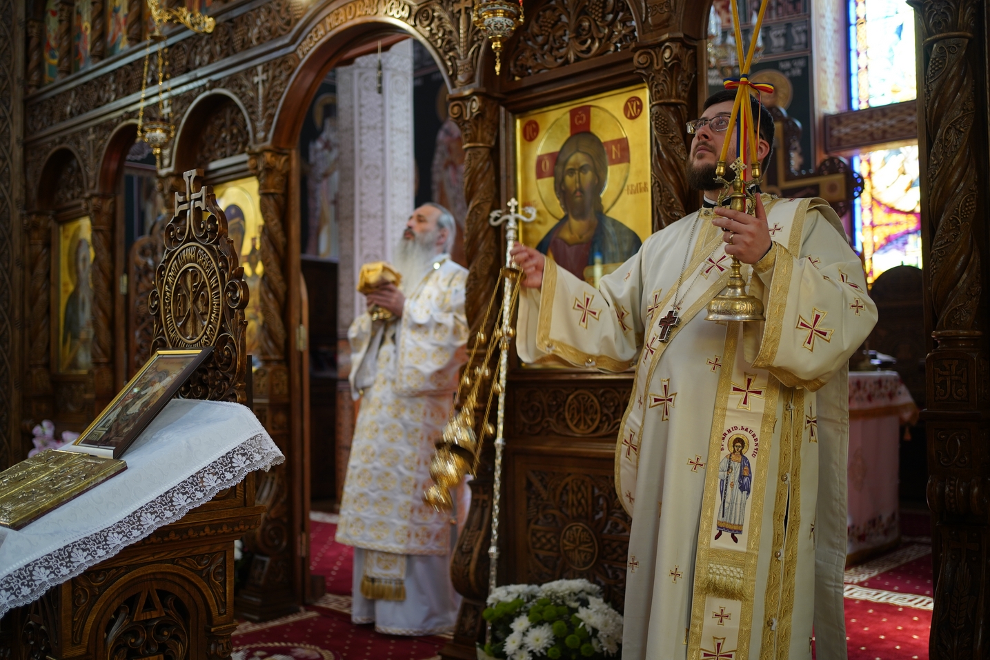 IPS Mitropolit Teofan, la Parohia Precista II din Piatra Neamț: „Creștinul adevărat este creștinul care nu deznădăjduiește”