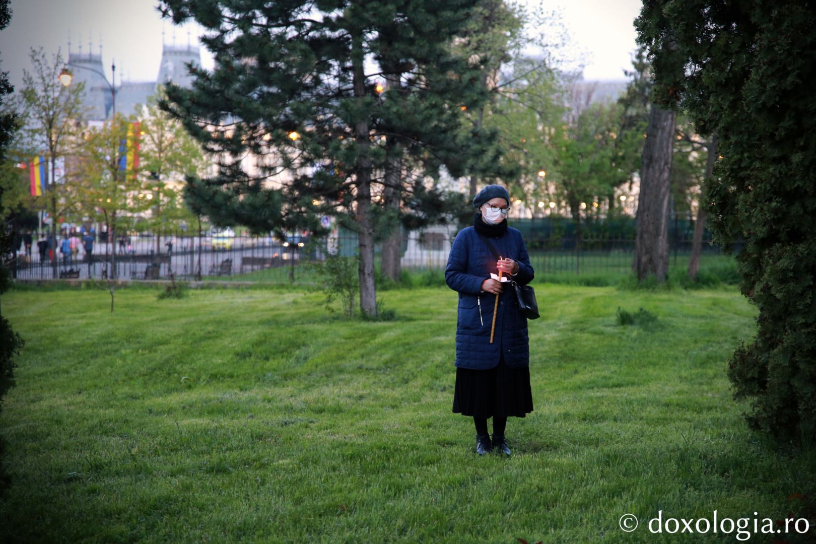 Slujba Prohodului la Mănăstirea „Sfinții Trei Ierarhi” din Iași. PS Nichifor Botoșăneanul a oficiat ultima denie din acest an