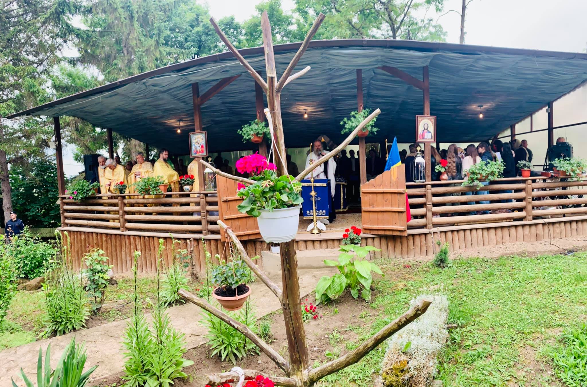Slujbă misionară la Parohia Schit Orășeni Slujbă misionară la Parohia Schit Orășeni