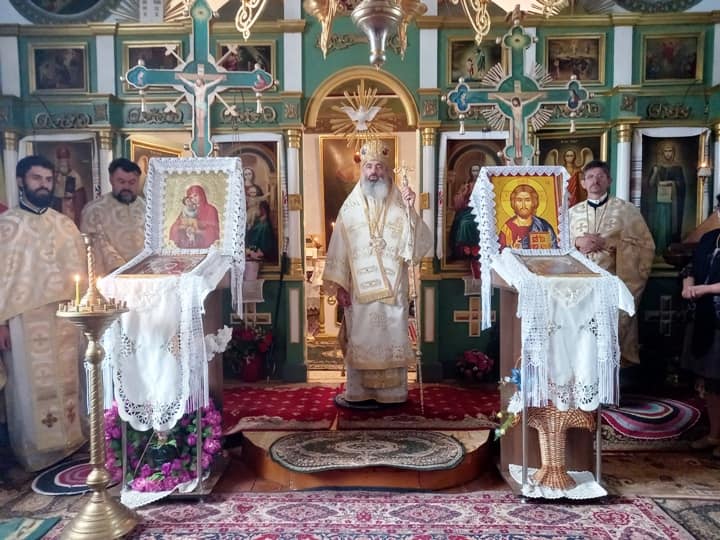 Slujbă arhierească în Parohia Sloveanca - Sângerei