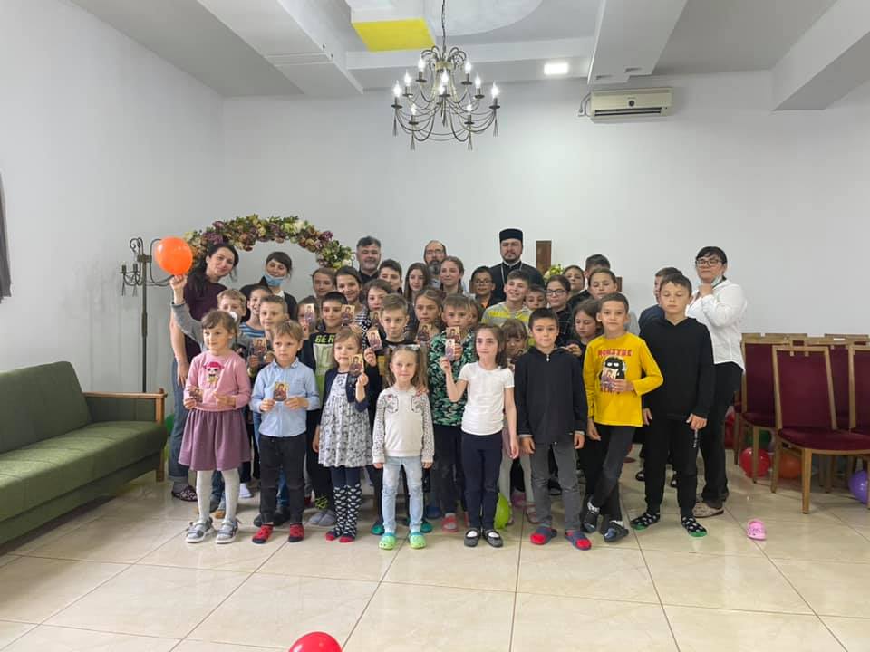 Centrul AO Pro-Lumina din Cahul, vizitat de Preasfinţitul Veniamin Centrul AO Pro-Lumina din Cahul, vizitat de Preasfinţitul Veniamin