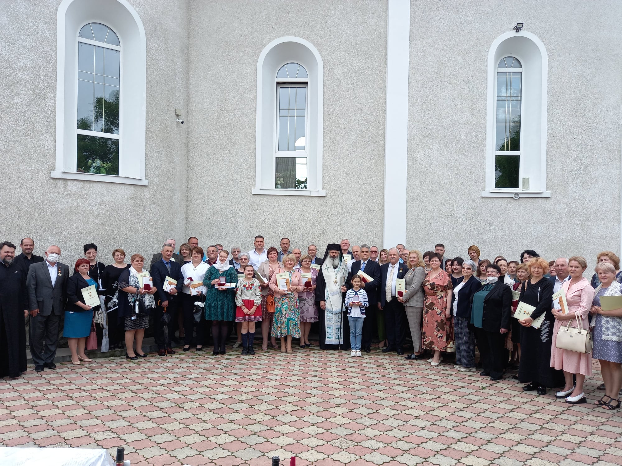 Personalul medical din Episcopia de Bălţi, gratificat de către Preasfinţitul Antonie Personalul medical din Episcopia de Bălţi, gratificat de către Preasfinţitul Antonie