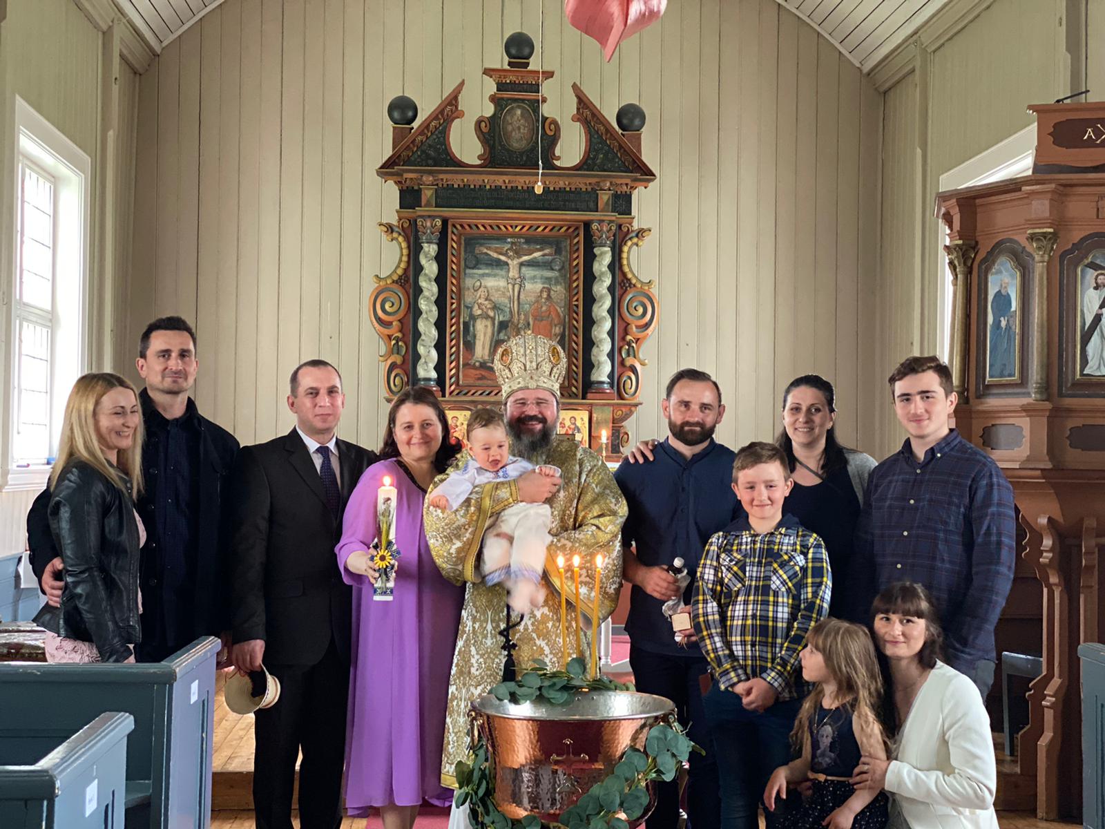 Foto: Episcopia Europei de Nord (Foto) Duminica a 7-a după Paști în comunitatea ortodoxă din orașul norvegian Skjervøy