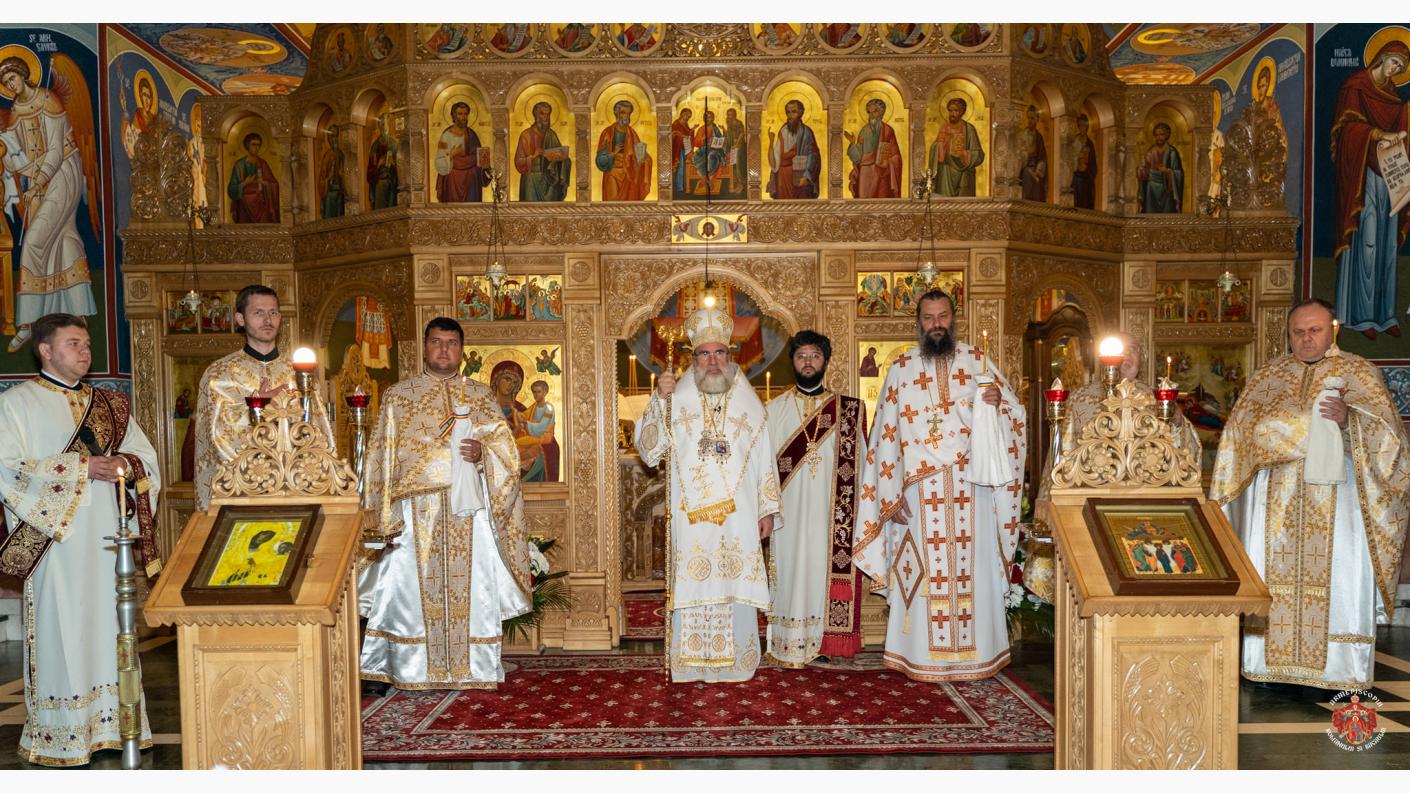 Liturghie arhierească la Catedrala „Înălțarea Domnului&quot; din Bacău
