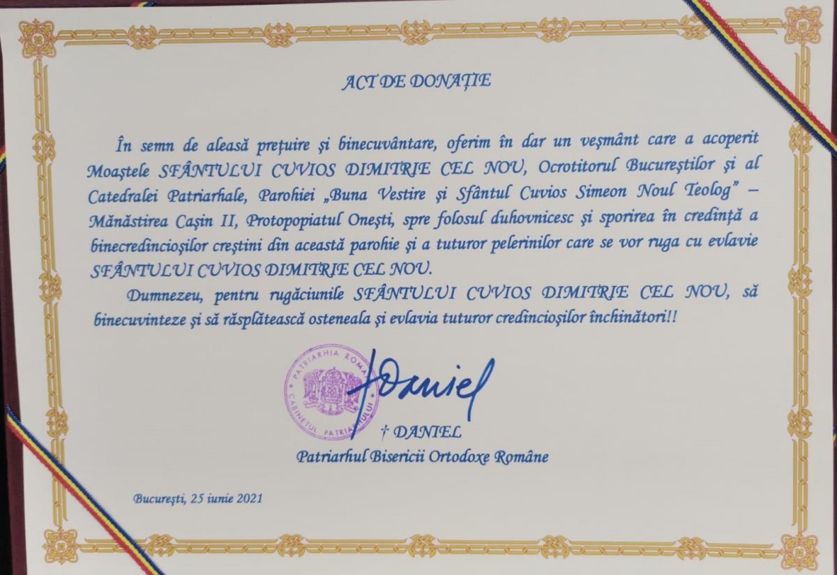 Parohia Mănăstirea Cașin II a primit în dar un veșmânt al Sfântului Dimitrie cel Nou