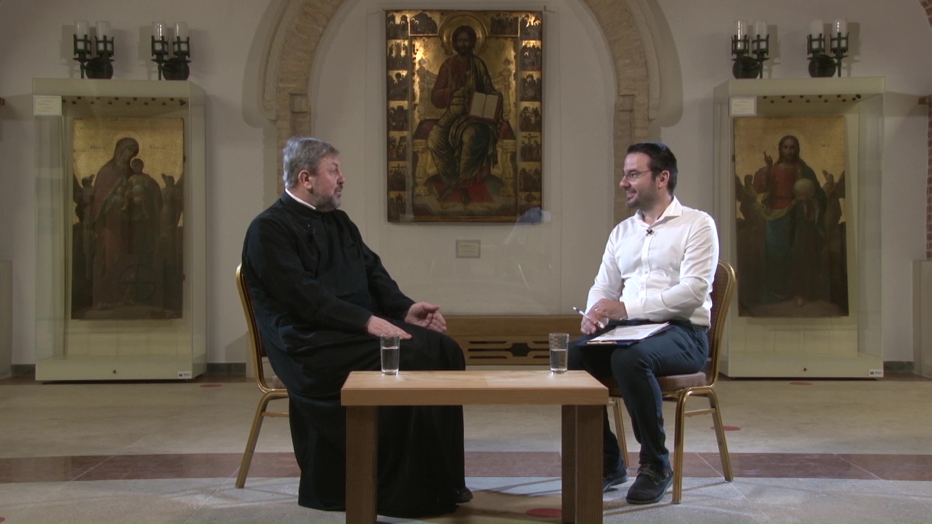 (Video) Pr. Daniel Niţă-Danielescu, la „Ferestre către suflet”: „În 1641, vrednicia oamenilor s-a întâlnit cu voia Domnului”