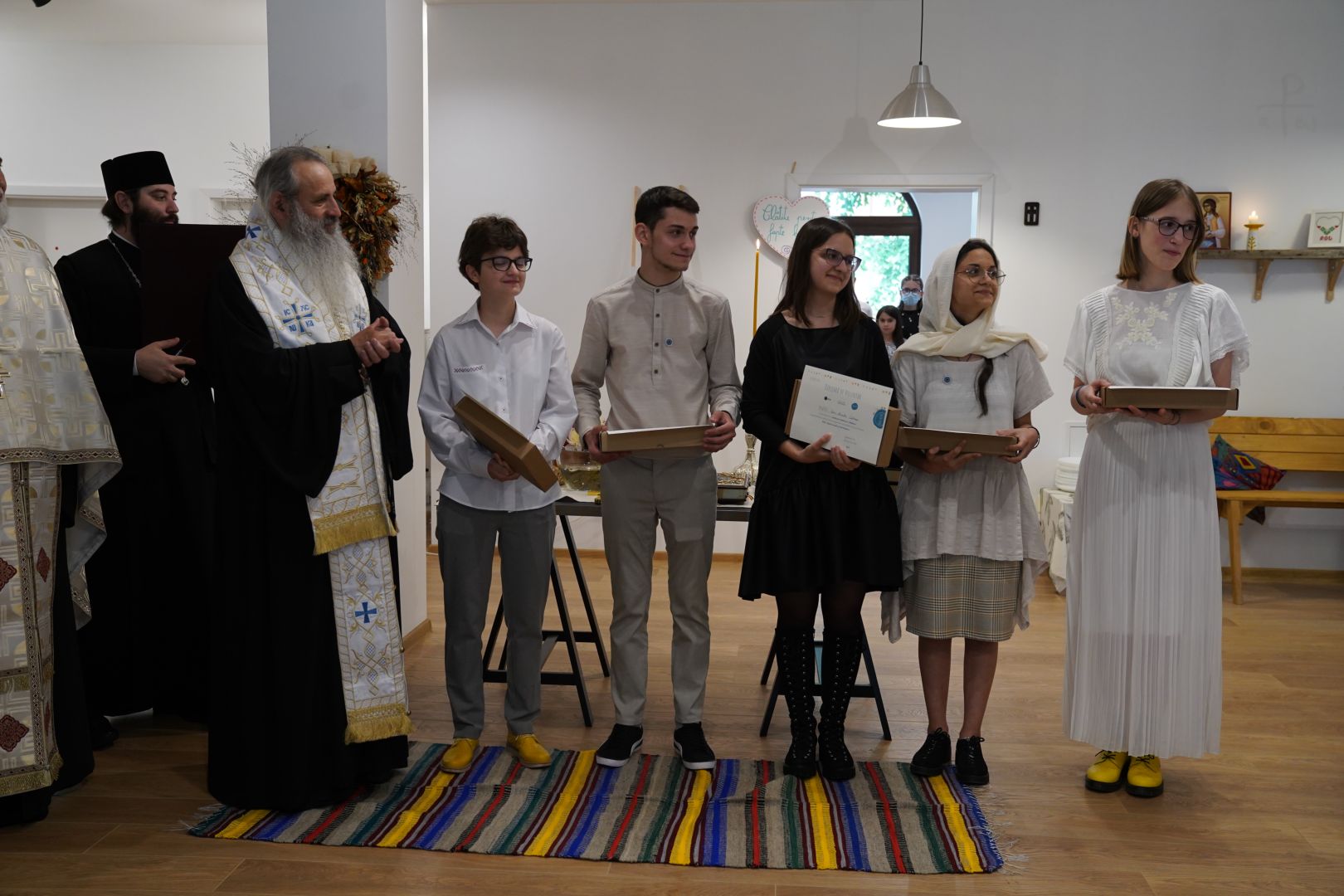 Părintele Mitropolit Teofan a sfinţit Centrul „ROD – spaţiu creativ şi de învăţare” din Piatra Neamţ