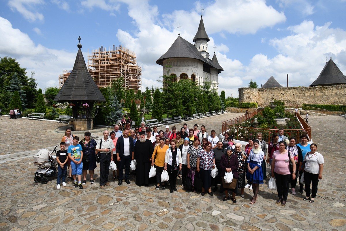 Pelerinaj în dar pentru 50 de credincioși din comuna Andrieșeni
