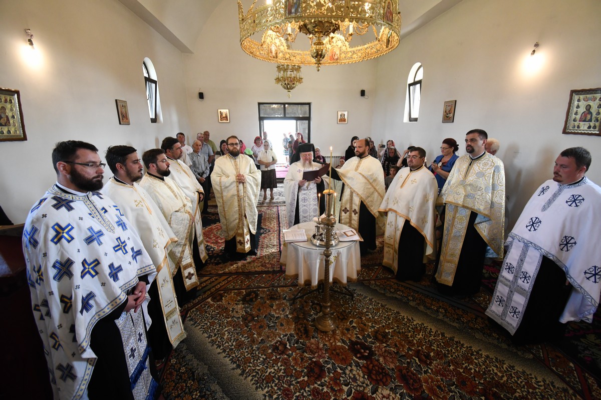 Biserica „Soborul Tuturor Sfinţilor” din Parohia Urşiţa-Mironeasa şi-a serbat hramul