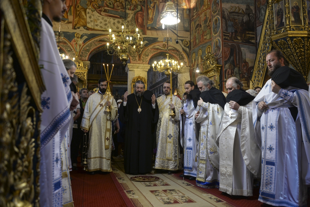 Slujire arhierească la hramul Mănăstirii Golia, după mai bine de 20 de ani