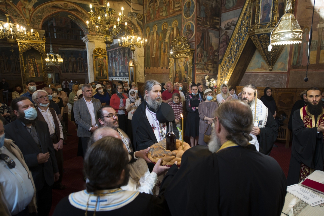 Slujire arhierească la hramul Mănăstirii Golia, după mai bine de 20 de ani