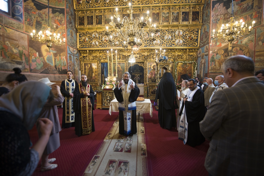 Slujire arhierească la hramul Mănăstirii Golia, după mai bine de 20 de ani