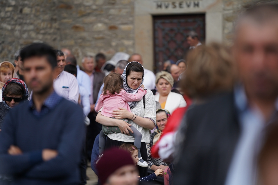 Hramul Mănăstirii Neamț: „Prin participarea noastră la Sfânta Liturghie, suntem prezenți la Înălțarea Domnului la cer”