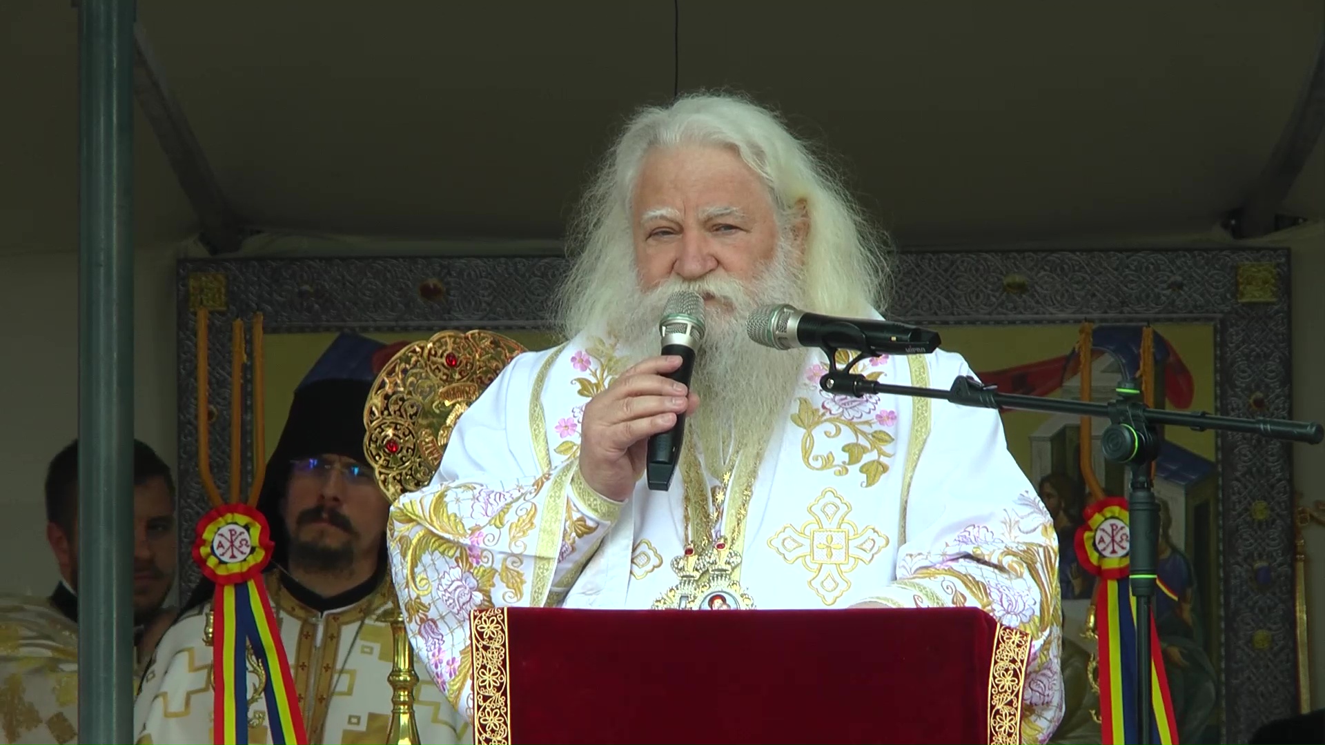 (Video) Înaltpreasfințitul Părinte Calinic - „Eroii: modele de devotament, de sacrificiu și abnegație” (Video) Înaltpreasfințitul Părinte Calinic - „Eroii: modele de devotament, de sacrificiu și abnegație”