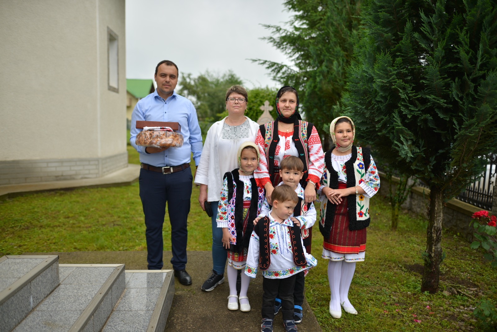 Liturghie, hirotonie și instalare de preot în parohia Poiana Mărului