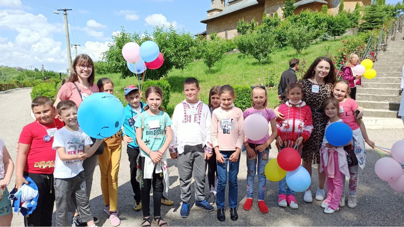 550 de copii și tineri au participat în proiectul „Luna pastorației copiilor și tinerilor”, derulat de Episcopia Hușilor