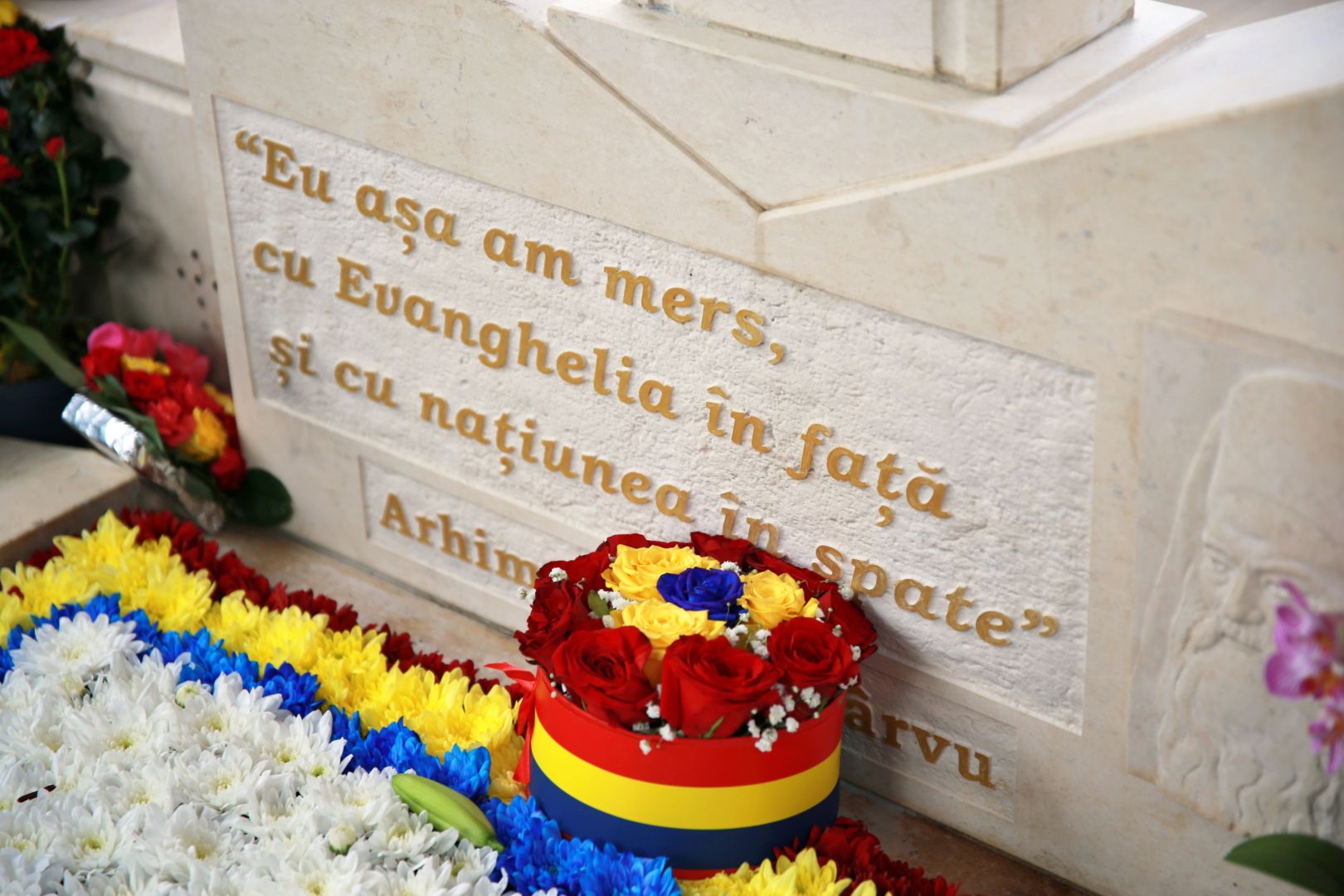 foto: Flavius Popa De 8 ani, părintele Iustin Pârvu se află în Împărăția lui Dumnezeu. PS Emilian Crișanul a oficiat slujba Parastasului pentru duhovnicul de la Petru-Vodă