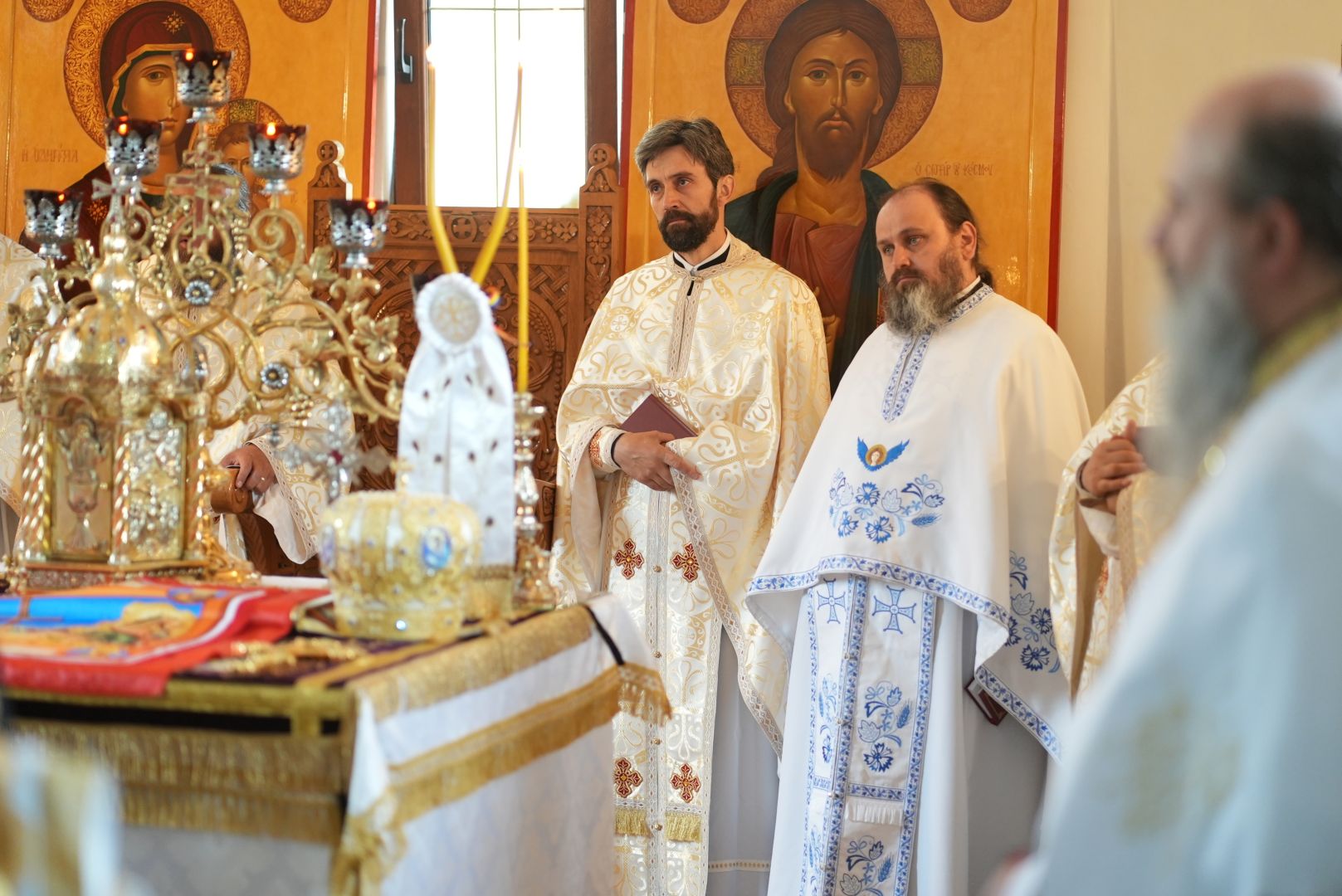 PS Nichifor Botoșăneanul la Mănăstirea Paltin – Petru Vodă: „Suntem chemați să ne plecăm și să luăm aminte la viața Sfântului Iustin Martirul și Filosoful”