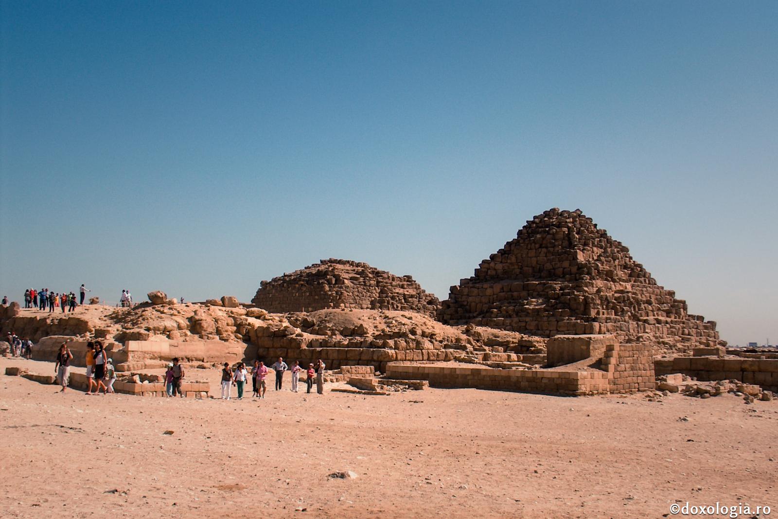 Răsturnarea „piramidei răsturnate”