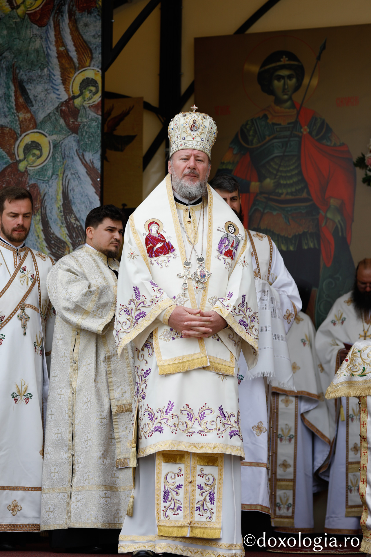 De 380 de ani, Sfânta Cuvioasă Parascheva ocrotește ținutul binecuvântat al Moldovei: „Mulţumim lui Dumnezeu pentru darul făcut Iaşilor”