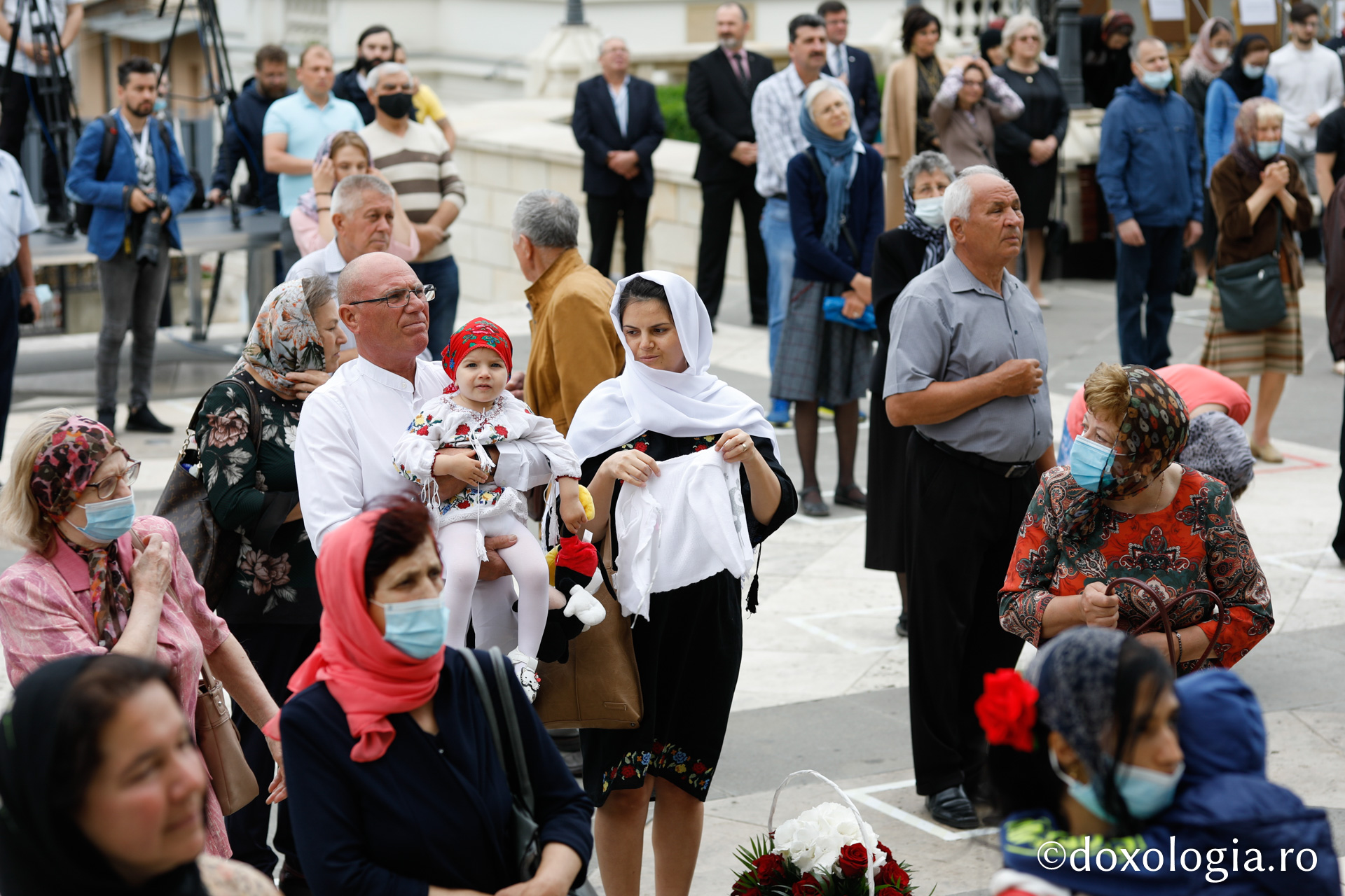 De 380 de ani, Sfânta Cuvioasă Parascheva ocrotește ținutul binecuvântat al Moldovei: „Mulţumim lui Dumnezeu pentru darul făcut Iaşilor”