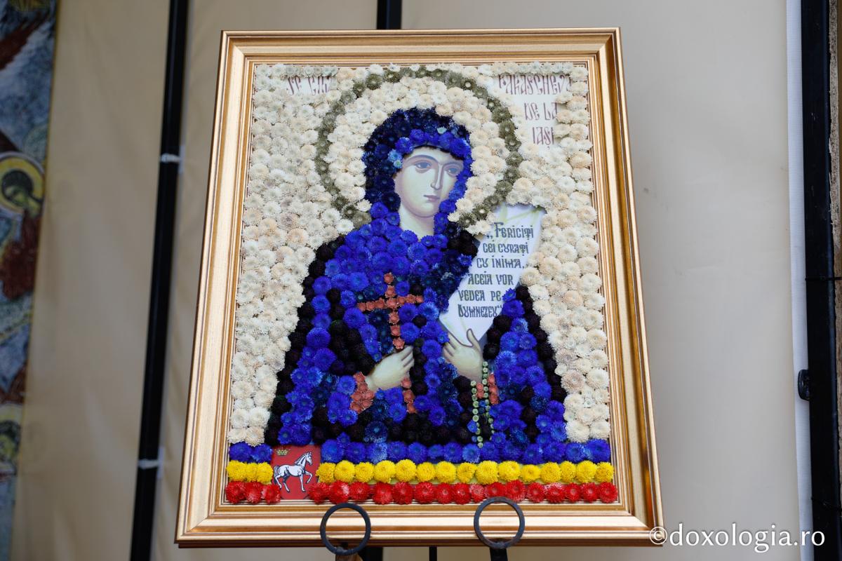 Minunat este Dumnezeu întru Sfinții Lui!