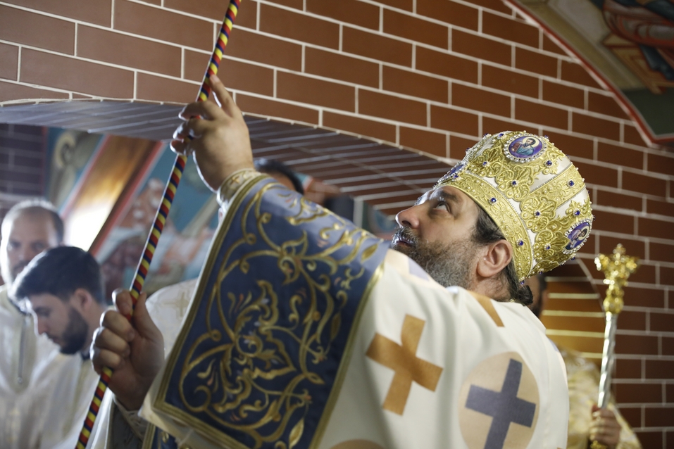 Foto: Constantin Comici Pictura bisericii din curtea Spitalului Clinic „Dr. C. I. Parhon” ‒ Iași, sfințită de PS Părinte Nichifor Botoșăneanul