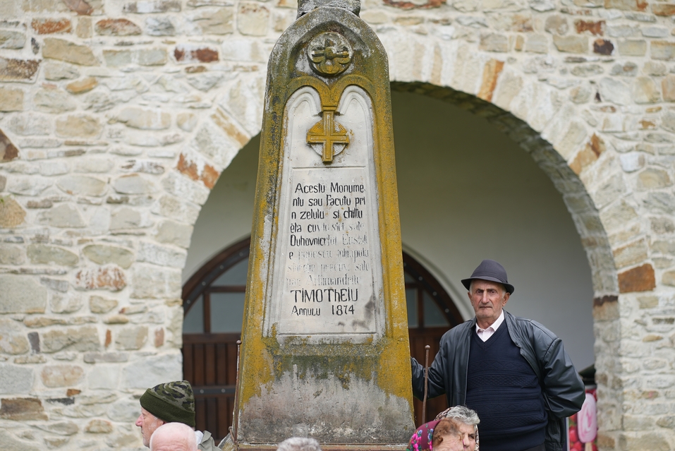 Hramul Mănăstirii Neamț: „Prin participarea noastră la Sfânta Liturghie, suntem prezenți la Înălțarea Domnului la cer”