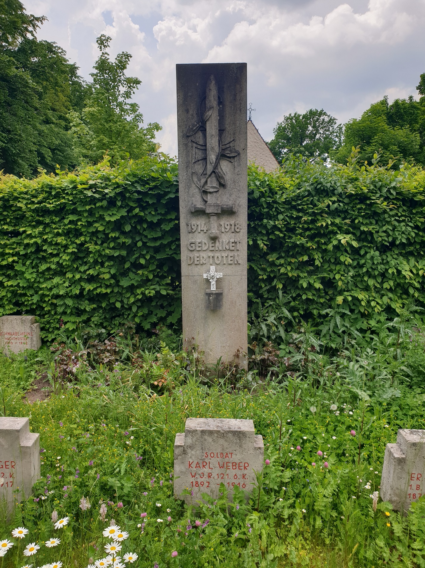 Cimitirul „Stadtfriedhof” din Bayreuth – morminte ale soldaților români în Germania
