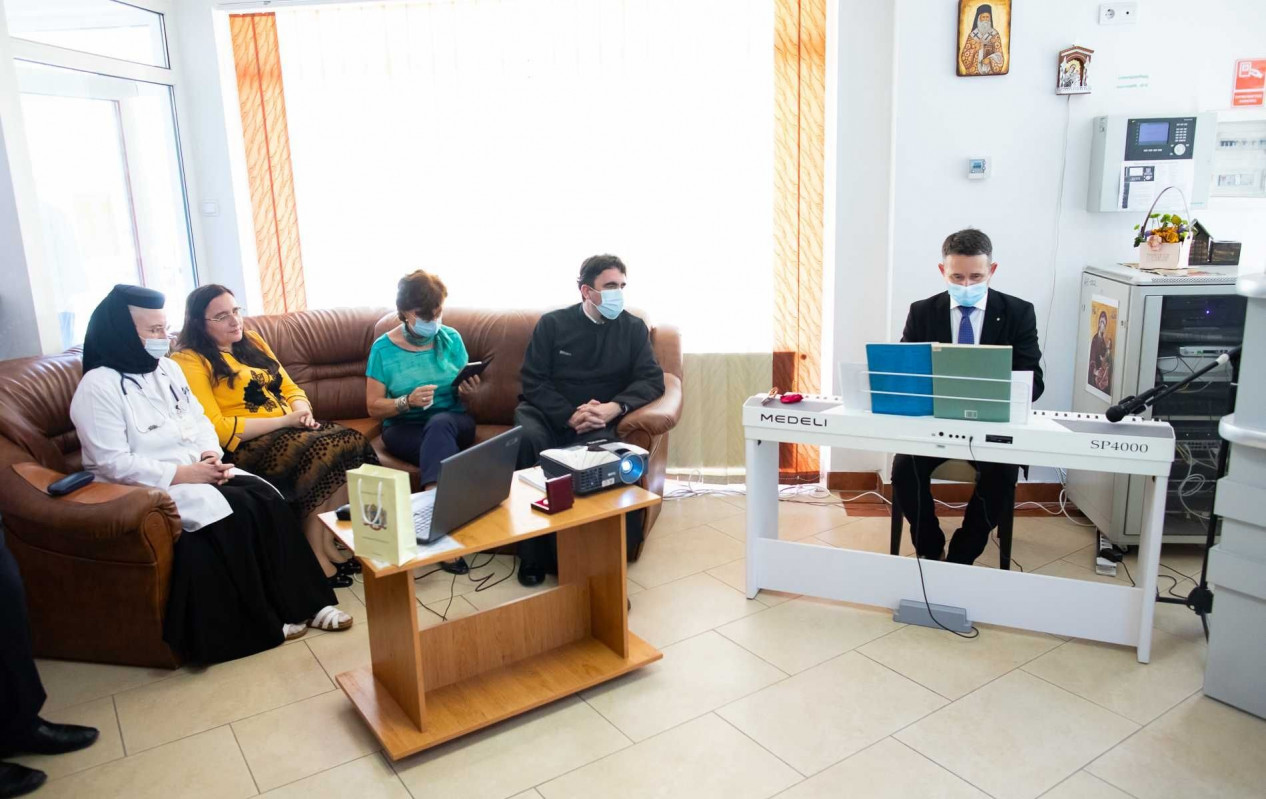 15 ani de activitate a Centrului „Sfântul Nectarie” din Bucureşti