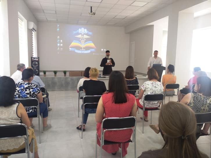 PS Antonie s-a întâlnit cu dascălii Colegiului de Medicină din Bălţi