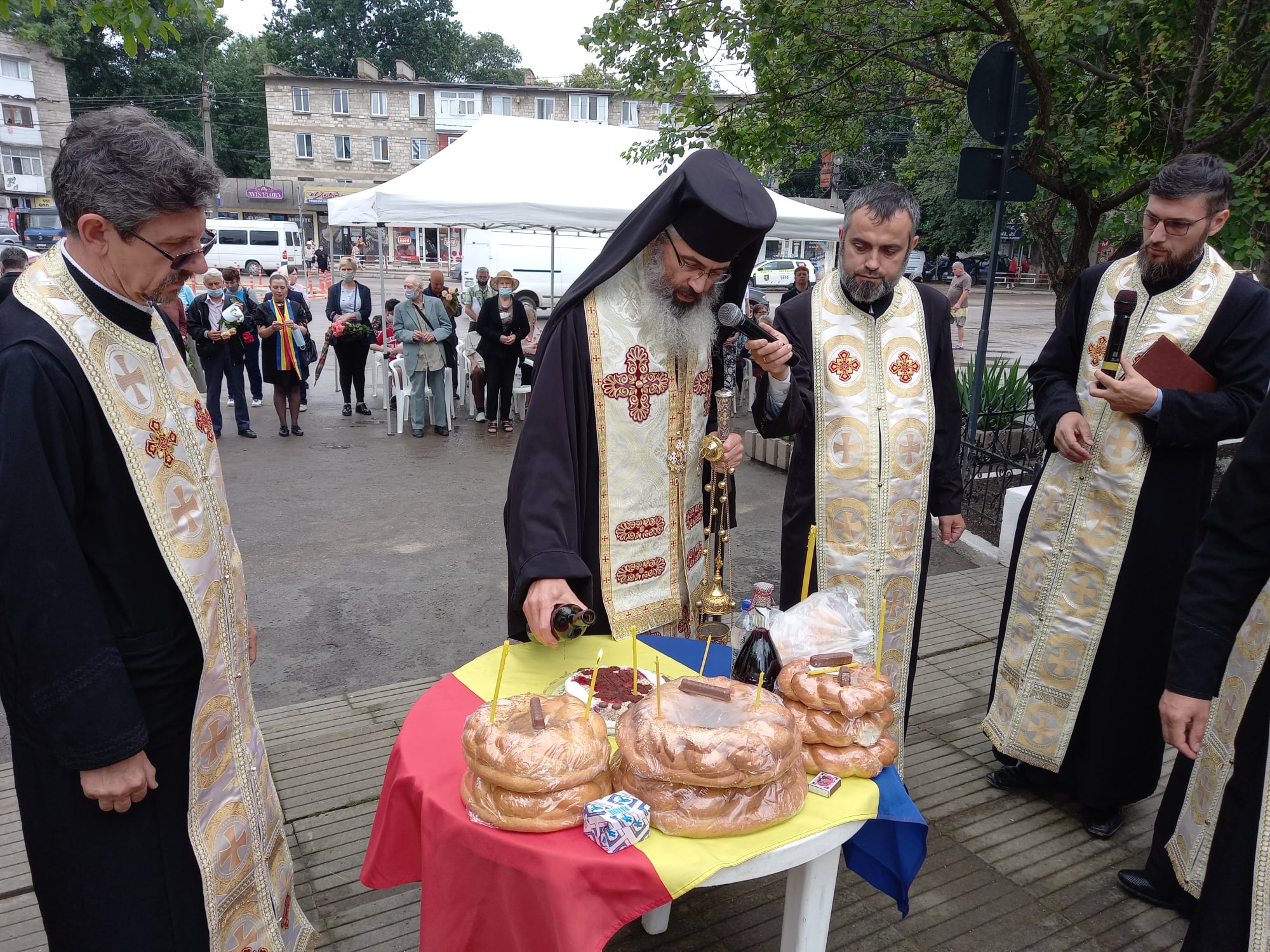 Omagierea victimelor regimului comunist, la Bălţi