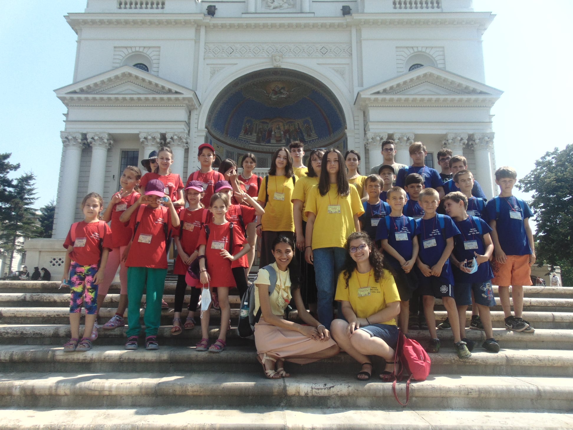 Patru zile de poveste pentru 86 de copii din familii numeroase