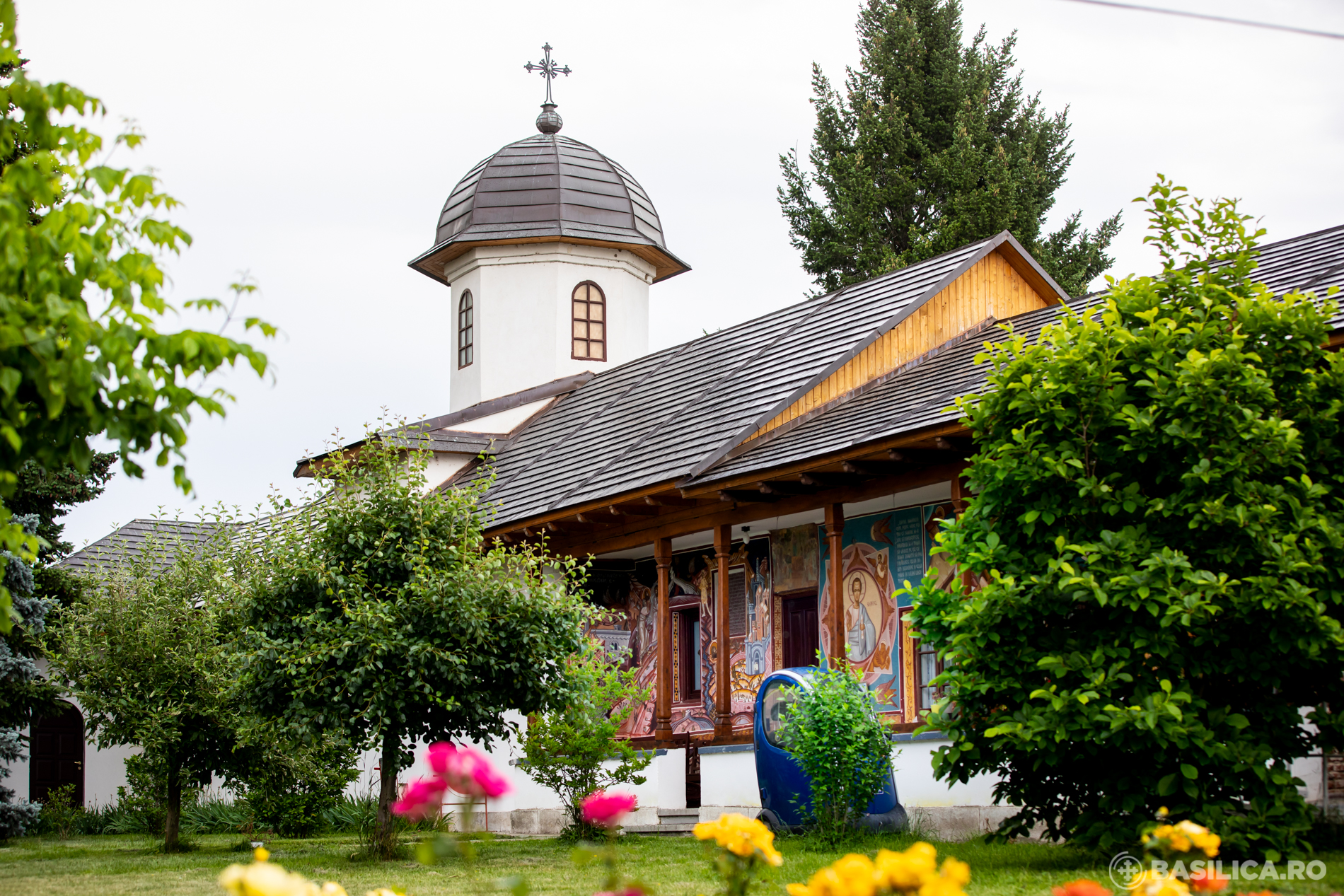 Arhiepiscopia Bucureștilor oferă ghidaj gratuit pentru grupuri de tineri pe trasee din Capitală și împrejurimi