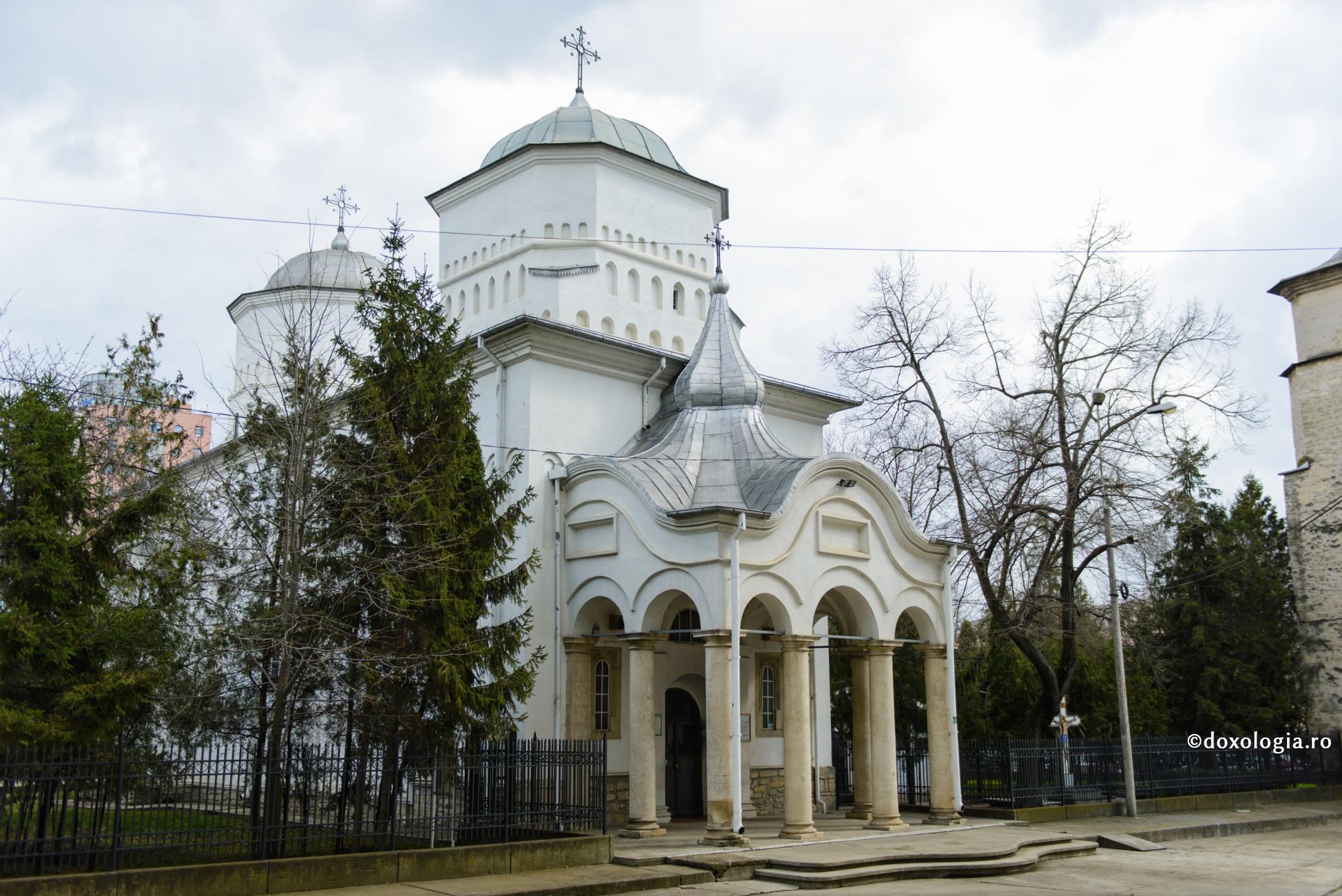 Părintele Dumitru Nechifor, parohul Bisericii Barnovschi, a trecut la Domnul