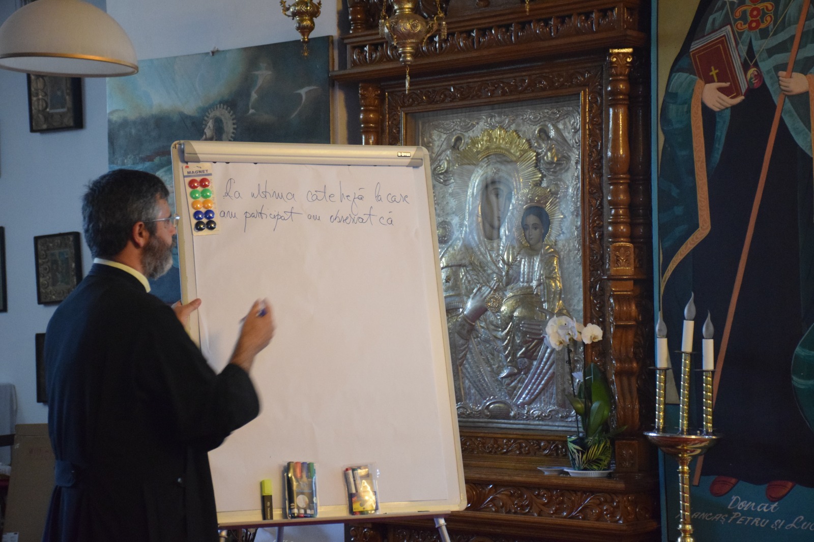 Atelier catehetic pentru preoții din Piatra Neamț și Roznov