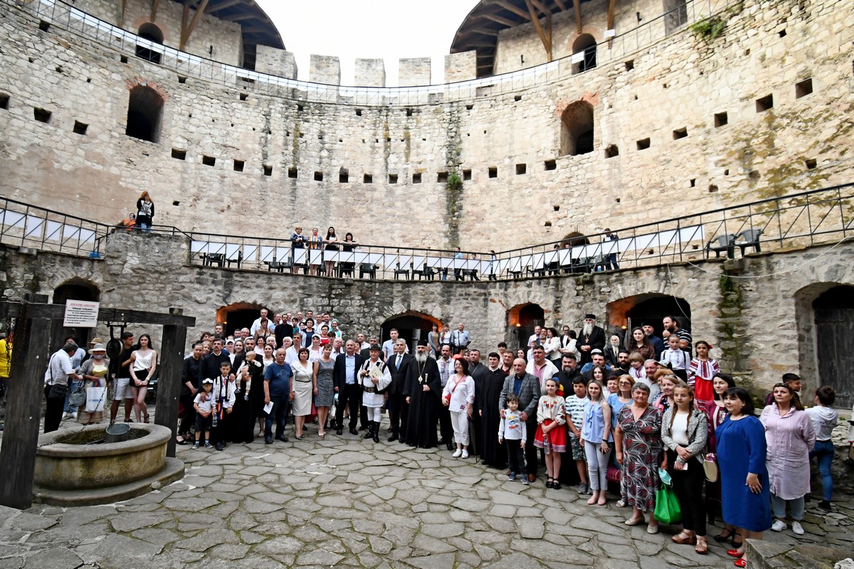 Foto: Constantin Ciofu Sfântul Voievod Ştefan cel Mare, omagiat în Cetatea Soroca