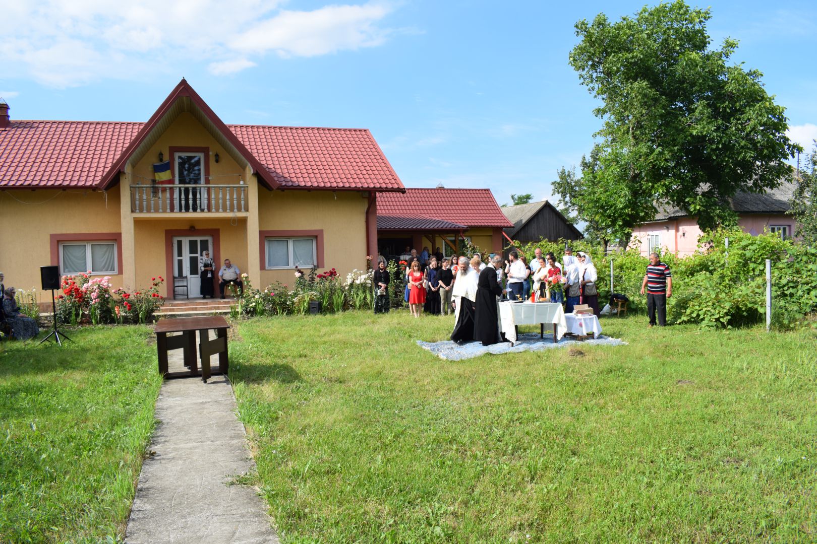 Slujbă misionară în satul Gulioaia, comuna Dîngeni, Protopopiatul Botoșani