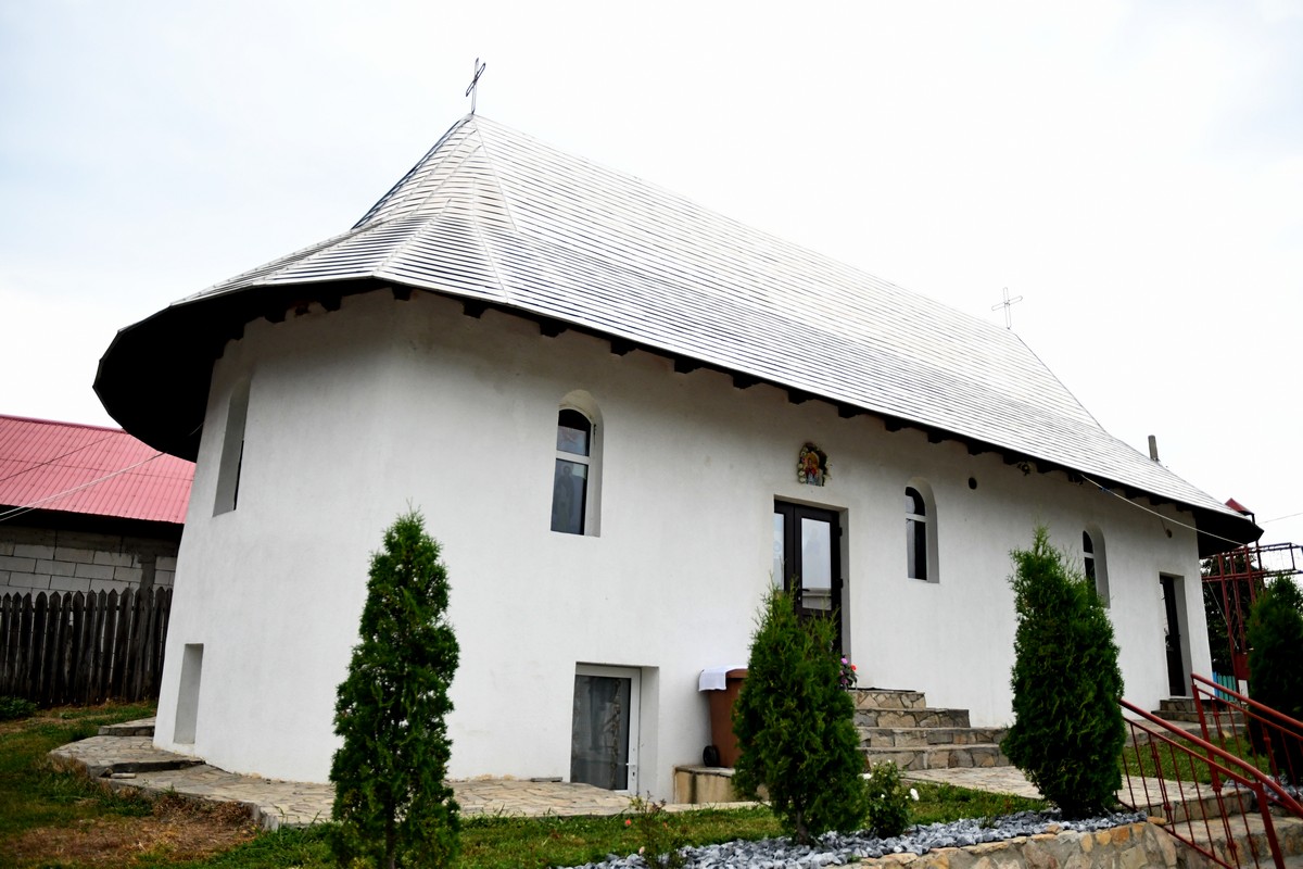 Moment aniversar cu prilejul hramului Parohiei Brutureţ-Mironeasa