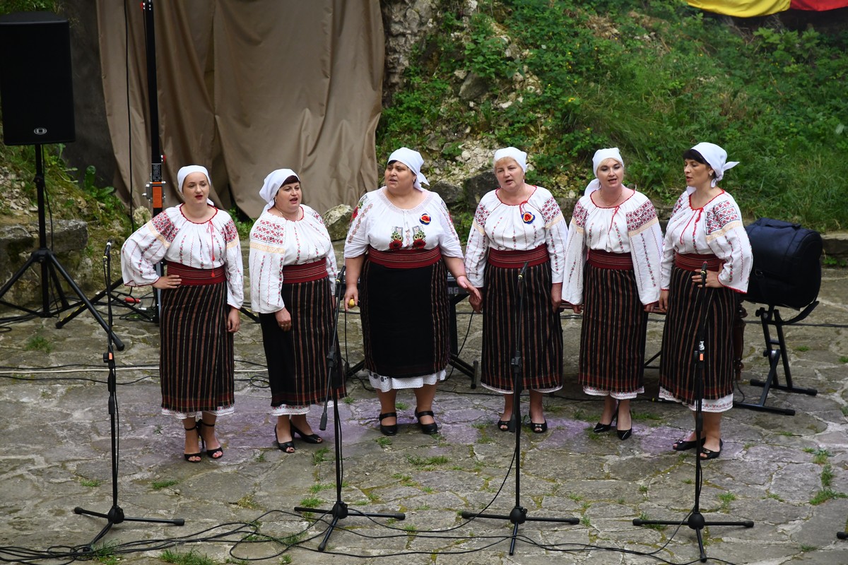 Foto: Constantin Ciofu Sfântul Voievod Ştefan cel Mare, omagiat în Cetatea Soroca