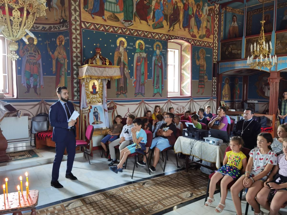 „Vacanță în tinda Bisericii”, în Protoieria Sascut