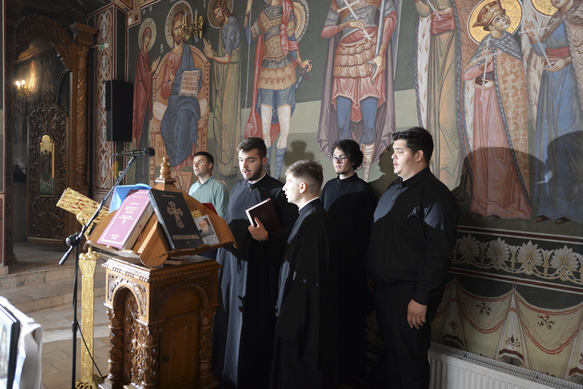 Slujire arhierească la hramul Bisericii „Binecredinciosul Voievod Ştefan cel Mare şi Sfânt” din Iaşi