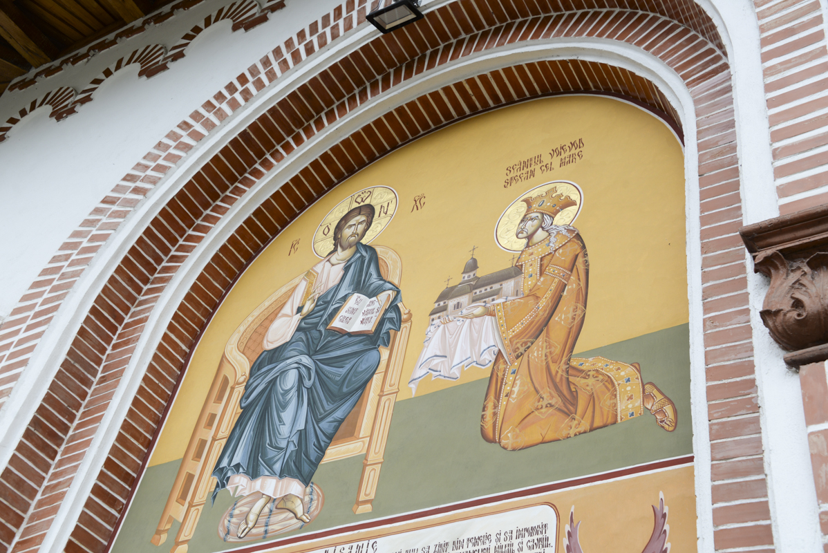 Slujire arhierească la hramul Bisericii „Binecredinciosul Voievod Ştefan cel Mare şi Sfânt” din Iaşi